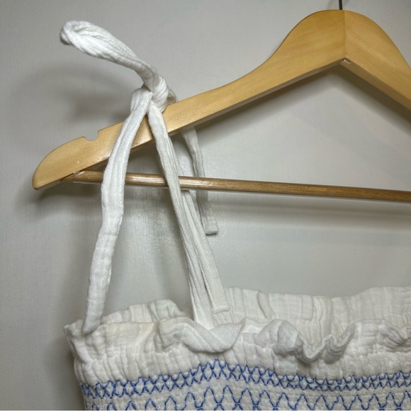 Free People Smock It To Me Tube Top. Size: Medium.
100% Cotton. - Picture 4 of 7